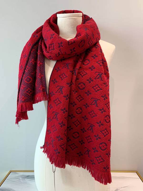 Louis Vuitton Scarf LVC00472